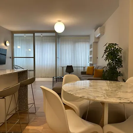 Skg Modern Apt1 * Салоніки